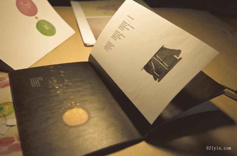 房地產(chǎn)畫冊(cè)設(shè)計(jì)有這些特點(diǎn)  第1張